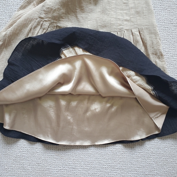 Tahari color block skirt - Picture 3 of 5